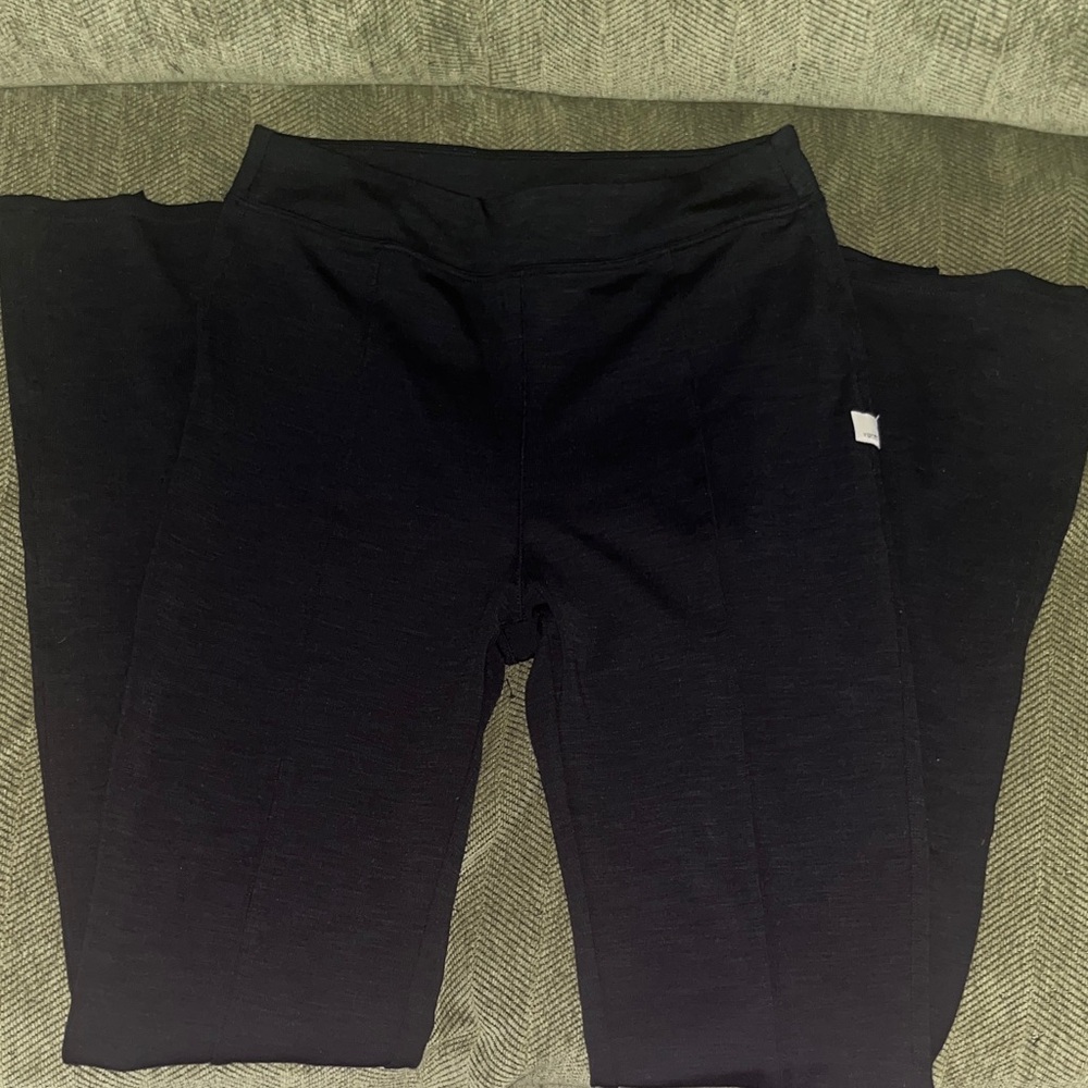 Black leggings
